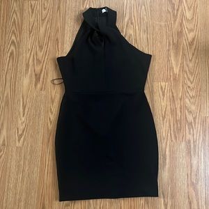 Black bodycon dress